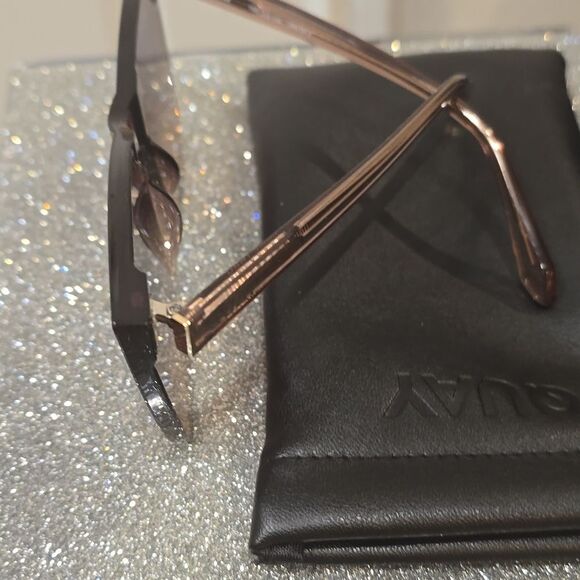 Quay Australia Come Thru 57MM Cat Eye Sunglasses- Doe/Brown Fawn - Picture 8 of 10